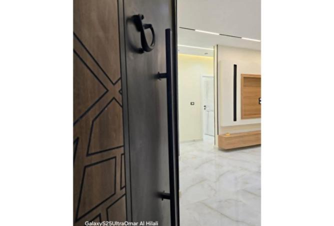 53717598 - Property Image 2