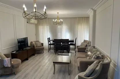 شقة - 3 غرف نوم - 2 حمامات للايجار في شارع يوسف وهبي - الرحاب المرحلة الثالثة - الرحاب - مدينة القاهرة الجديدة - القاهرة