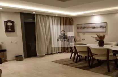 شقة - 2 غرف نوم - 2 حمامات للبيع في تاج سلطان - الطريق الدائري - القاهرة