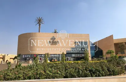 Retail - Studio - 2 Bathrooms for rent in The Venue Mall - South Teseen St. - The 5th Settlement - New Cairo City - Cairo