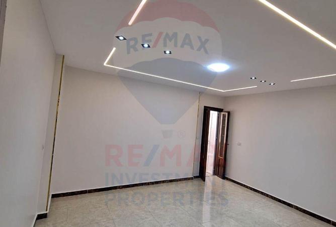 8576893 - Property Image 3