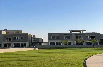 Townhouse - 4 Bedrooms - 4 Bathrooms for sale in Etapa - Sheikh Zayed Compounds - Sheikh Zayed City - Giza