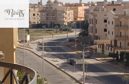 شقة - 3 غرف نوم - 2 حمامات للبيع في لازورد - الحي الثامن - الشيخ زايد - الجيزة شقة - 3 غرف نوم - 2 حمامات للبيع في لازورد - الحي الثامن - الشيخ زايد - الجيزة
