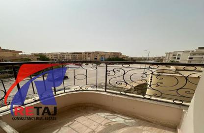 Apartment - 6 Bedrooms - 4 Bathrooms for sale in Doctor Ali Mosharafa St. - Al Narges 6 - Al Narges - New Cairo City - Cairo