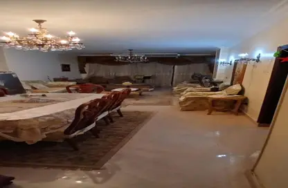 Apartment - 2 Bedrooms - 2 Bathrooms for sale in El Narges Buildings - Al Narges - New Cairo City - Cairo