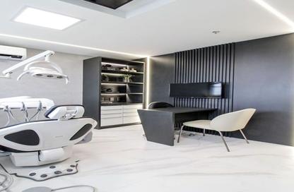 عيادة - استوديو - 1 للبيع في سنترادا بلازا - ميدان جهينة - مدينة 6 أكتوبر - الجيزة