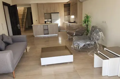 (بنتهاوس  (روف - 3 غرف نوم - 2 حمامات للايجار في ماونتن فيو تشيل اوت بارك - التوسعات الشمالية - مدينة 6 أكتوبر - الجيزة