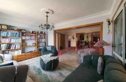 Apartment - 5 Bedrooms - 3 Bathrooms for sale in Miami - Hay Awal El Montazah - Alexandria
