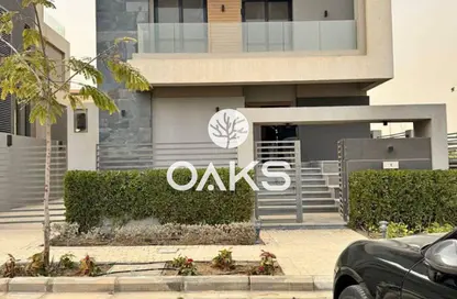 Villa - 5 Bedrooms - 4 Bathrooms for sale in El Patio Town - 5th Settlement Compounds - The 5th Settlement - New Cairo City - Cairo