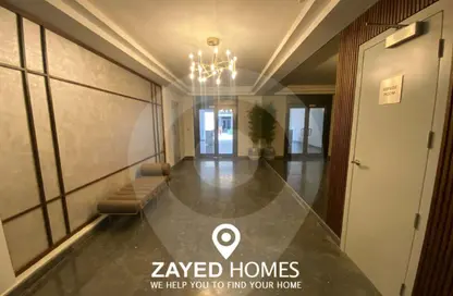 Apartment - 2 Bedrooms - 2 Bathrooms for rent in Park Side Residence - Zed Towers - Sheikh Zayed Compounds - Sheikh Zayed City - Giza