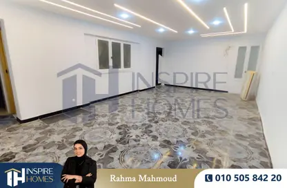 Apartment - 2 Bedrooms - 1 Bathroom for rent in Roushdy - Hay Sharq - Alexandria