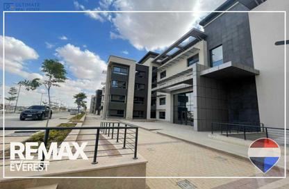 Clinic - 2 Bedrooms - 1 Bathroom for rent in New Giza - Cairo Alexandria Desert Road - 6 October City - Giza