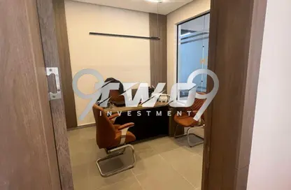 مساحات مكتبية - 5 غرف نوم - 2 حمامات للايجار في شارع مجمع البنوك - شارع التسعين الجنوبي - التجمع الخامس - مدينة القاهرة الجديدة - القاهرة