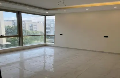 شقة - 3 غرف نوم - 2 حمامات للايجار في جاليريا  مون فالى - المستثمرين الجنوبية - مدينة القاهرة الجديدة - القاهرة