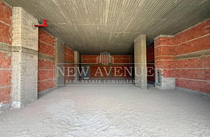 Retail - Studio - 2 Bathrooms for rent in The Hub - 5th Settlement Compounds - The 5th Settlement - New Cairo City - Cairo