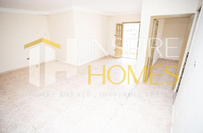 Apartment - 2 Bedrooms - 1 Bathroom for sale in Laurent - Hay Sharq - Alexandria Apartment - 2 Bedrooms - 1 Bathroom for sale in Laurent - Hay Sharq - Alexandria