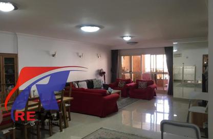 Apartment - 2 Bedrooms - 2 Bathrooms for sale in Atiya Al Sawalhi St. - 8th Zone - Nasr City - Cairo