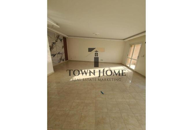 8574176 - Property Image 3