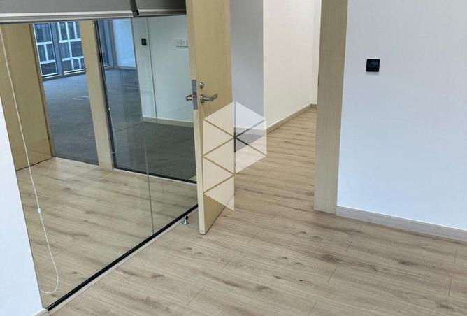 74588122 - Property Main Image