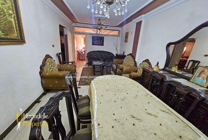 8552611 - Property Image 2