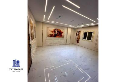 Apartment - 3 Bedrooms - 3 Bathrooms for sale in 4th District - 6 October City - Giza