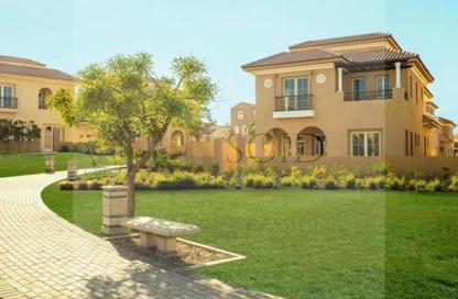 Townhouse - 4 - 4 for sale in Greens - Hyde Park - New Cairo City - Cairo
