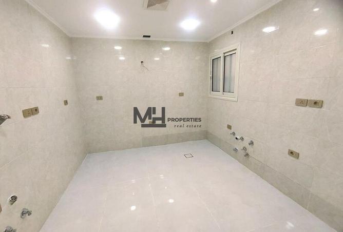 73772391 - Property Image 2