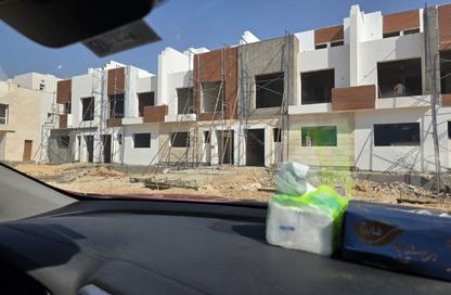 Townhouse - 4 Bedrooms - 3 Bathrooms for sale in Azzar 2 - 5th Settlement Compounds - The 5th Settlement - New Cairo City - Cairo