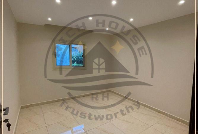 68002041 - Property Image 2