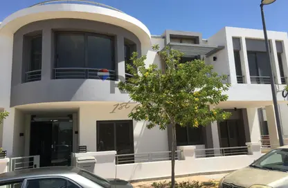 شقة - 3 غرف نوم - 2 حمامات للايجار في تاج سلطان - الطريق الدائري - القاهرة