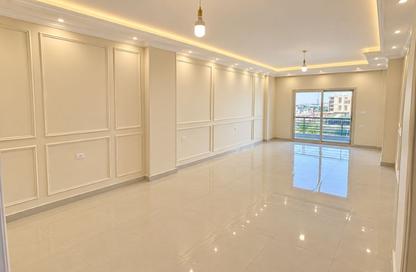 Apartment - 4 - 3 for rent in North Lotus - El Lotus - New Cairo City - Cairo