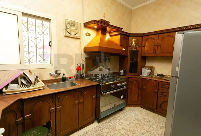 74050735 - Property Image 3