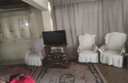 Apartment - 2 Bedrooms - 1 Bathroom for sale in Ammar Ibn Yasser St. - El Hegaz Square - El Nozha - Cairo