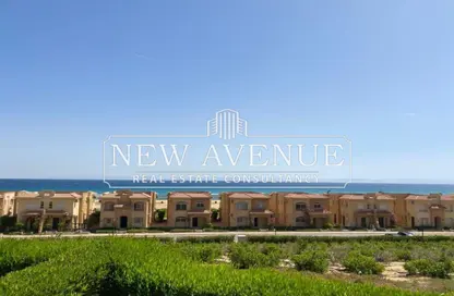 منزل مزدوج - 4 غرف نوم - 3 حمامات للبيع في تلال السخنة - العين السخنة - السويس