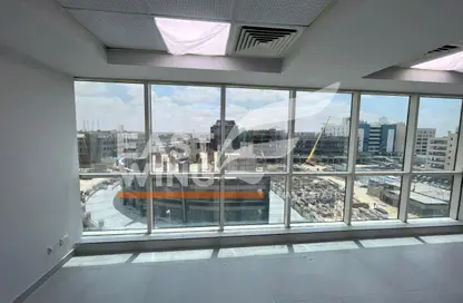 مساحات مكتبية - استوديو للايجار في بيزنس بلاس - شارع التسعين الشمالي - التجمع الخامس - مدينة القاهرة الجديدة - القاهرة