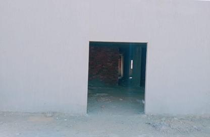 Apartment - 2 Bedrooms - 1 Bathroom for sale in North Lotus - El Lotus - New Cairo City - Cairo