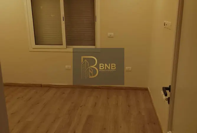 114623855 - Property Image 3