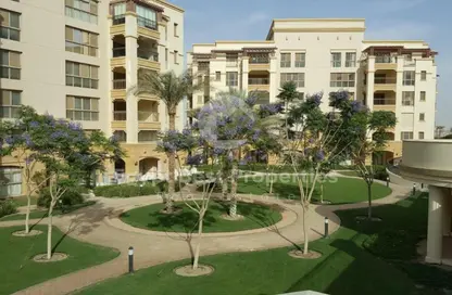 شقة - 2 غرف نوم - 3 حمامات للبيع في ارورا - اب تاون كايرو - المقطم - القاهرة