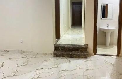 Apartment - 3 Bedrooms - 2 Bathrooms for rent in Al Gezira St. - South Investors Area - New Cairo City - Cairo