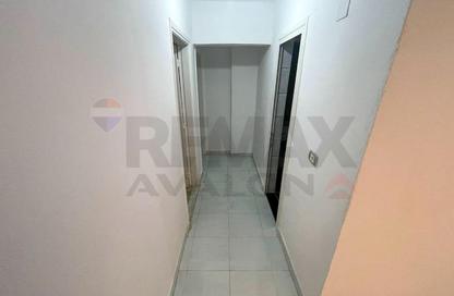 Apartment - 2 Bedrooms - 1 Bathroom for rent in Ismail Serry St. - Smouha - Hay Sharq - Alexandria