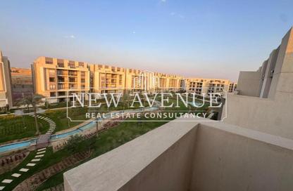 Apartment - 3 Bedrooms - 3 Bathrooms for sale in Moon Residences - Fifth Square - The 5th Settlement - New Cairo City - Cairo