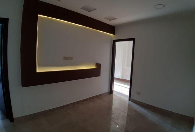 54244356 - Property Image 3