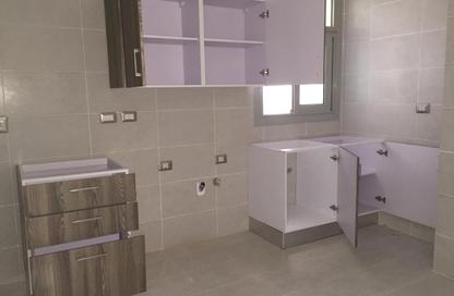 Apartment - 2 Bedrooms - 2 Bathrooms for rent in Palm Hills Village Gate - South Investors Area - New Cairo City - Cairo