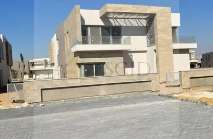 Townhouse - 3 Bedrooms - 3 Bathrooms for sale in New Giza - Cairo Alexandria Desert Road - 6 October City - Giza