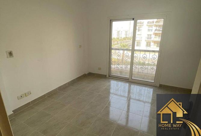 100928767 - Property Image 2