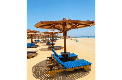 Chalet - 3 Bedrooms - 2 Bathrooms for sale in Blue Blue - Al Ain Al Sokhna - Suez