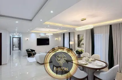 Apartment - 2 Bedrooms - 2 Bathrooms for sale in Swan Lake Residence - 5th Settlement Compounds - The 5th Settlement - New Cairo City - Cairo