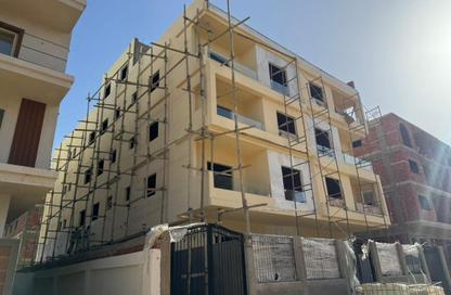 Apartment - 3 Bedrooms - 4 Bathrooms for sale in Bait Alwatan - The 5th Settlement - New Cairo City - Cairo