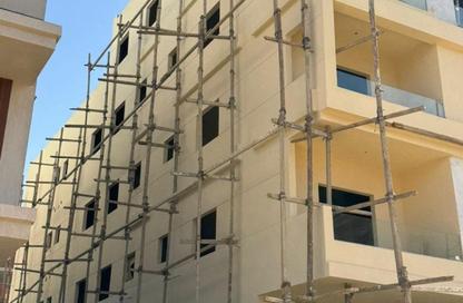 Apartment - 3 Bedrooms - 4 Bathrooms for sale in Bait Alwatan - The 5th Settlement - New Cairo City - Cairo