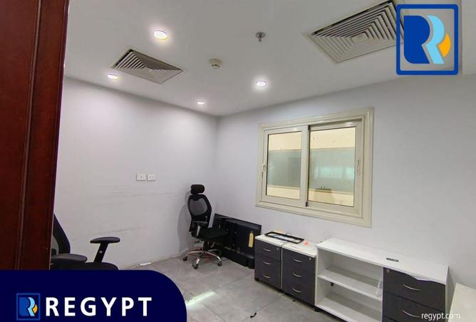 52708066 - صورة العقار 3